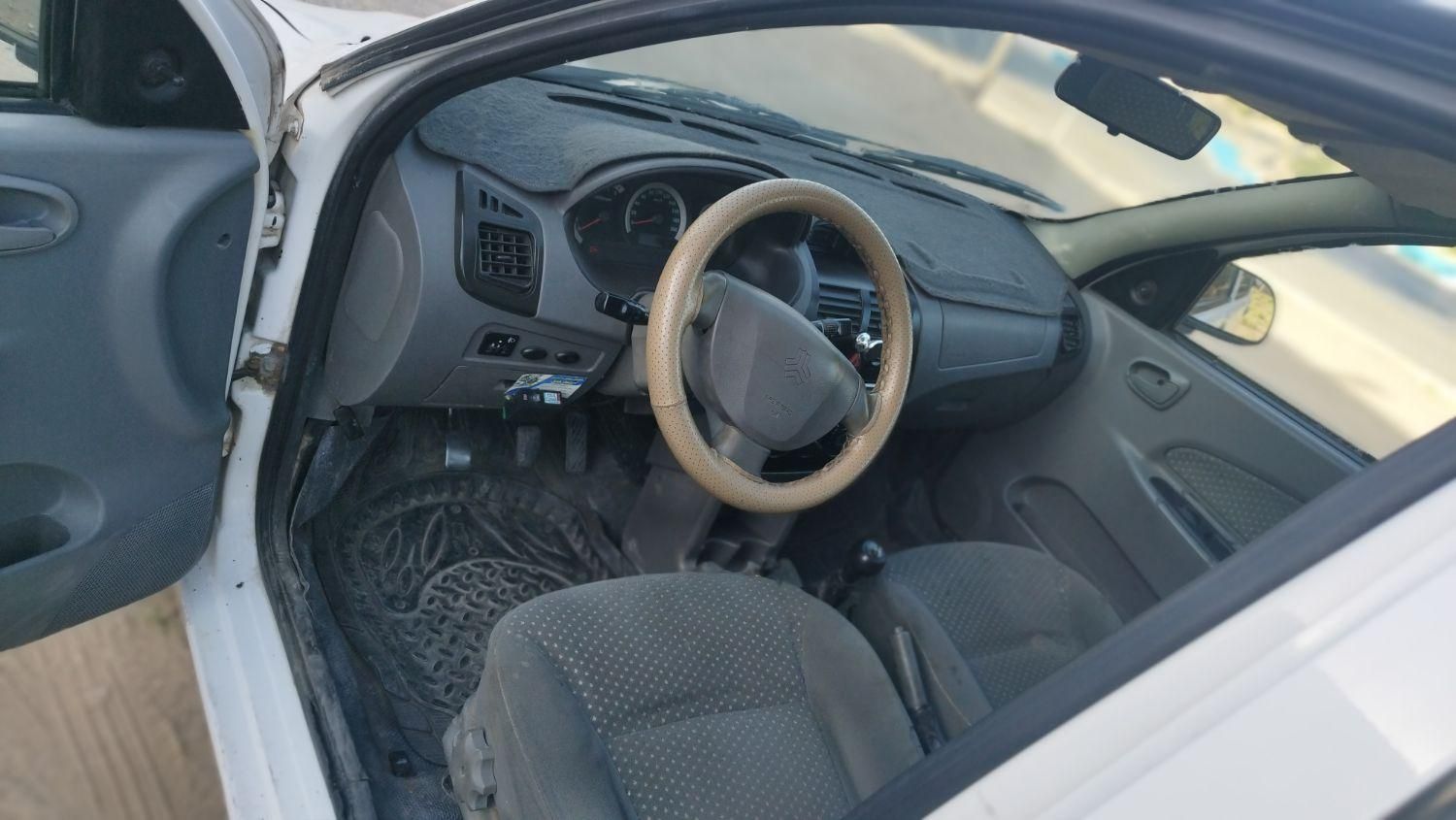 تیبا صندوق دار EX - 1393