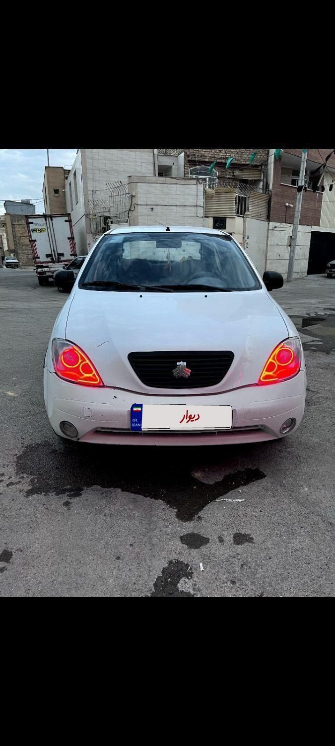 تیبا صندوق دار SX - 1396
