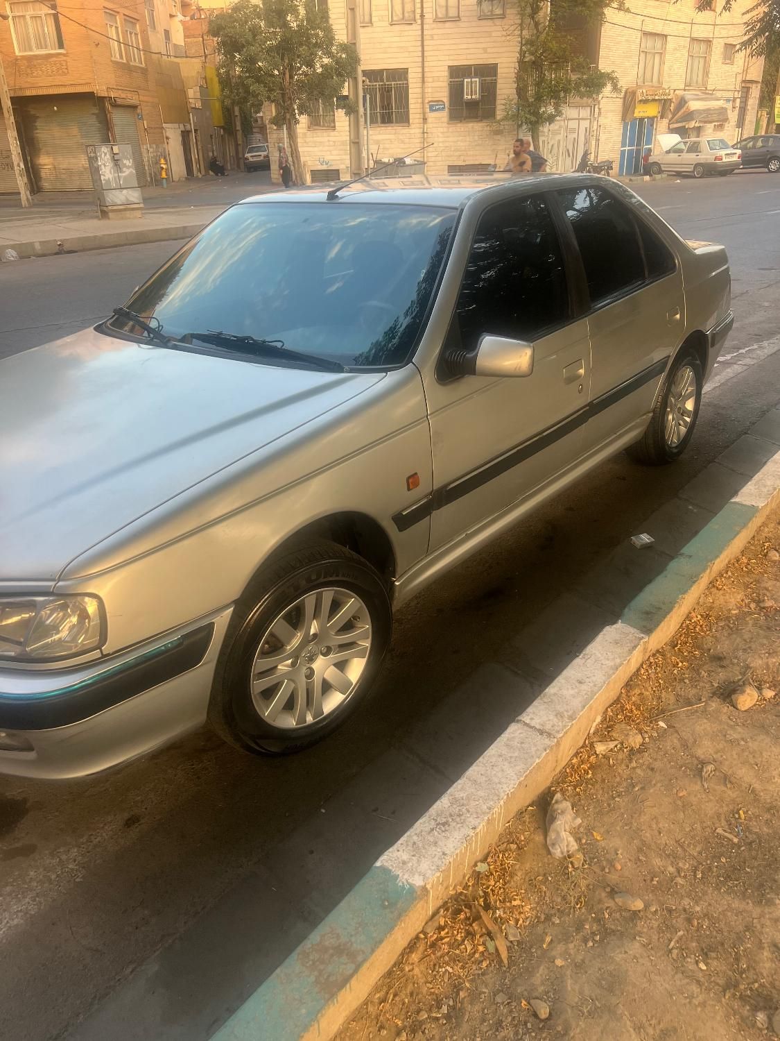 پژو پارس XU7ساده - 1385