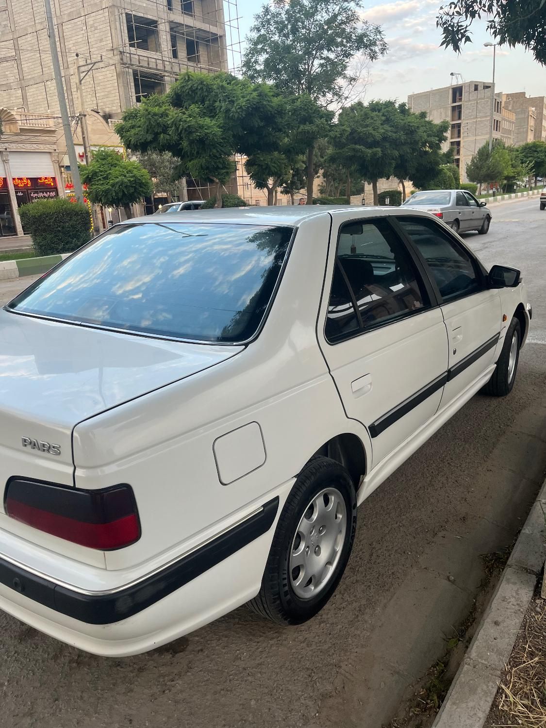 پژو پارس سال - 1396