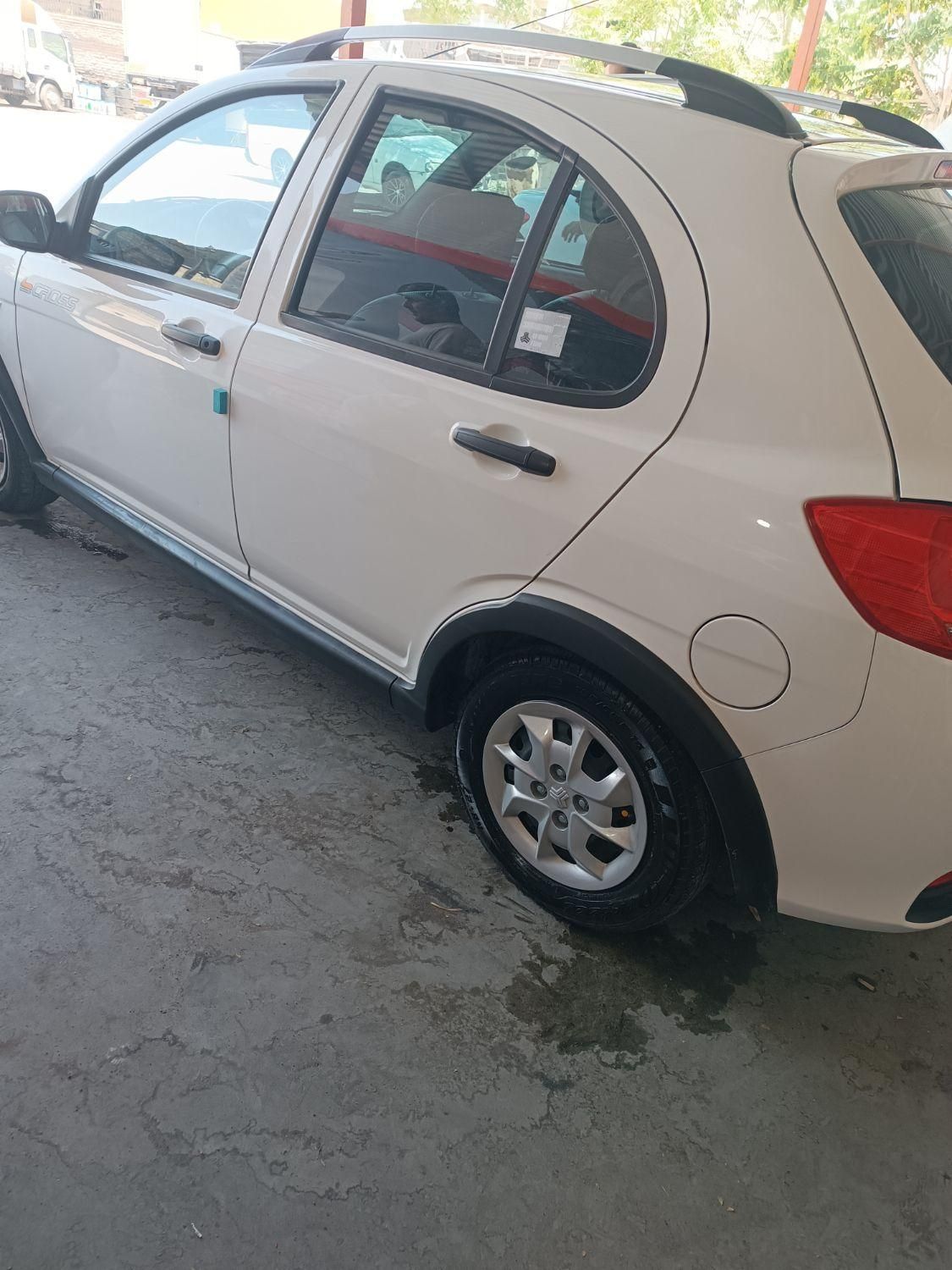 خودرو کوییک، معمولی آگهی ann_19433319