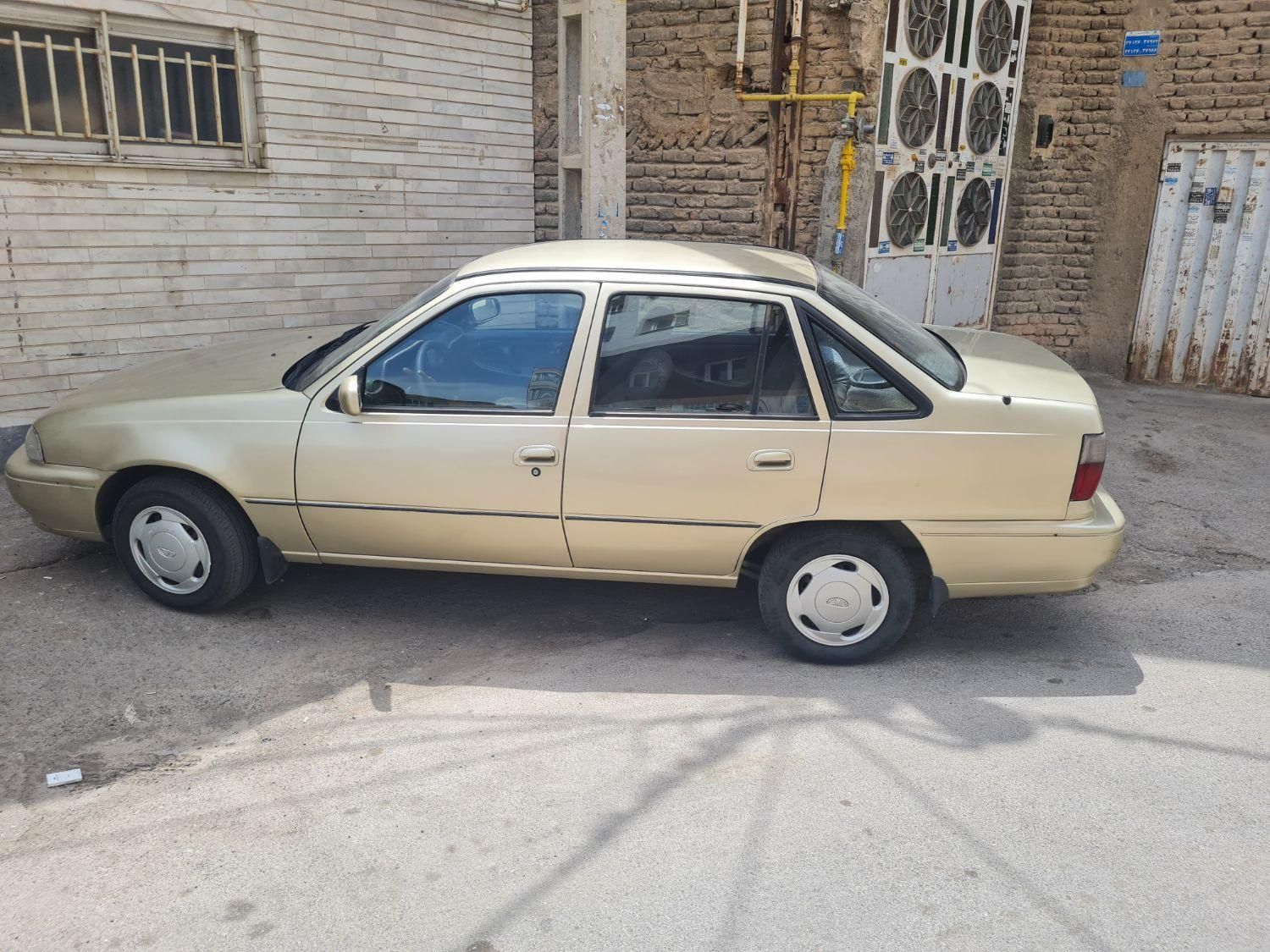 دوو سیلو سدان - 1381