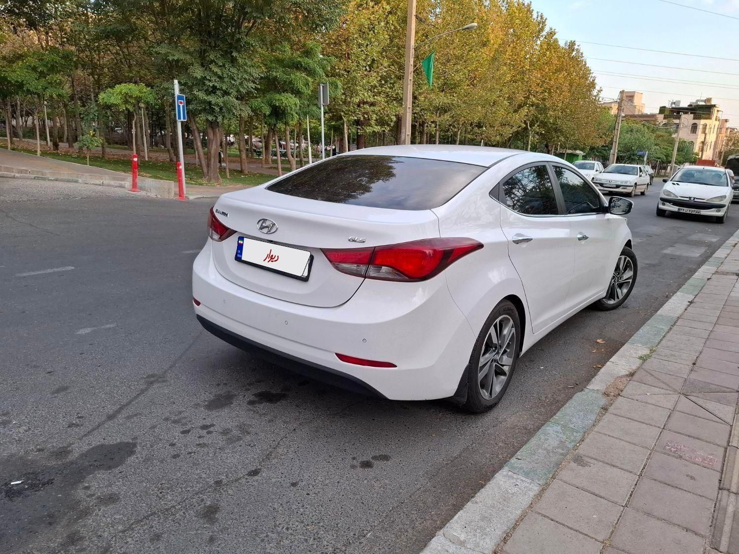 هیوندای النترا 1.8 لیتر - 2014