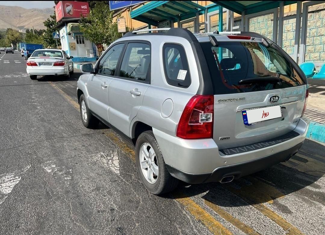کیا اسپورتیج 4 سیلندر فول 2400cc - 2011