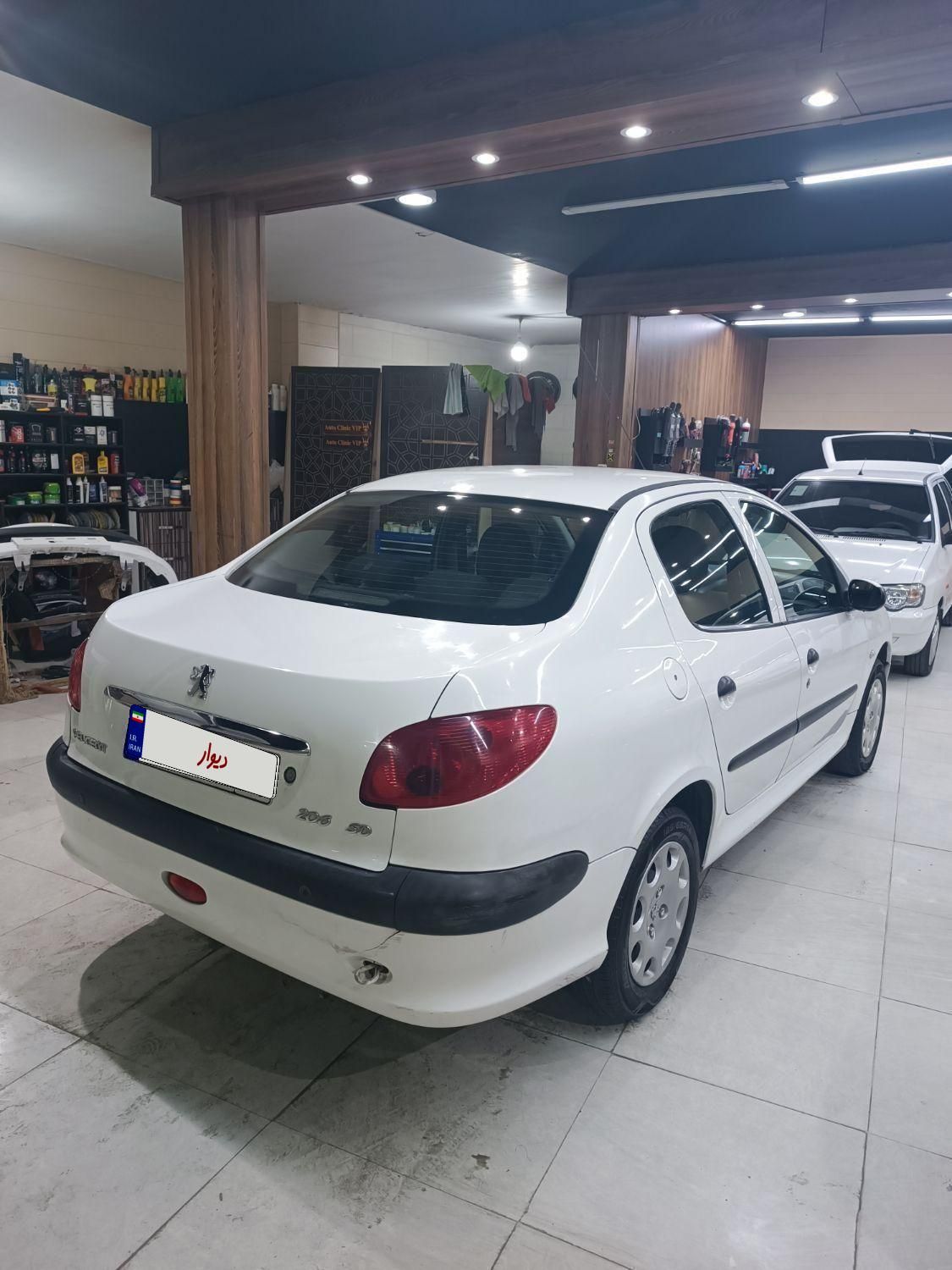 پژو ۲۰۶ صندوق دار v8 - 1396