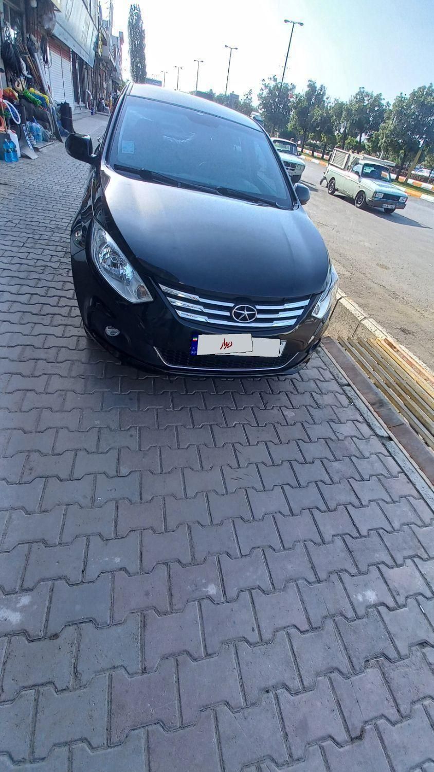 جک J4 اتوماتیک ساده - 1402