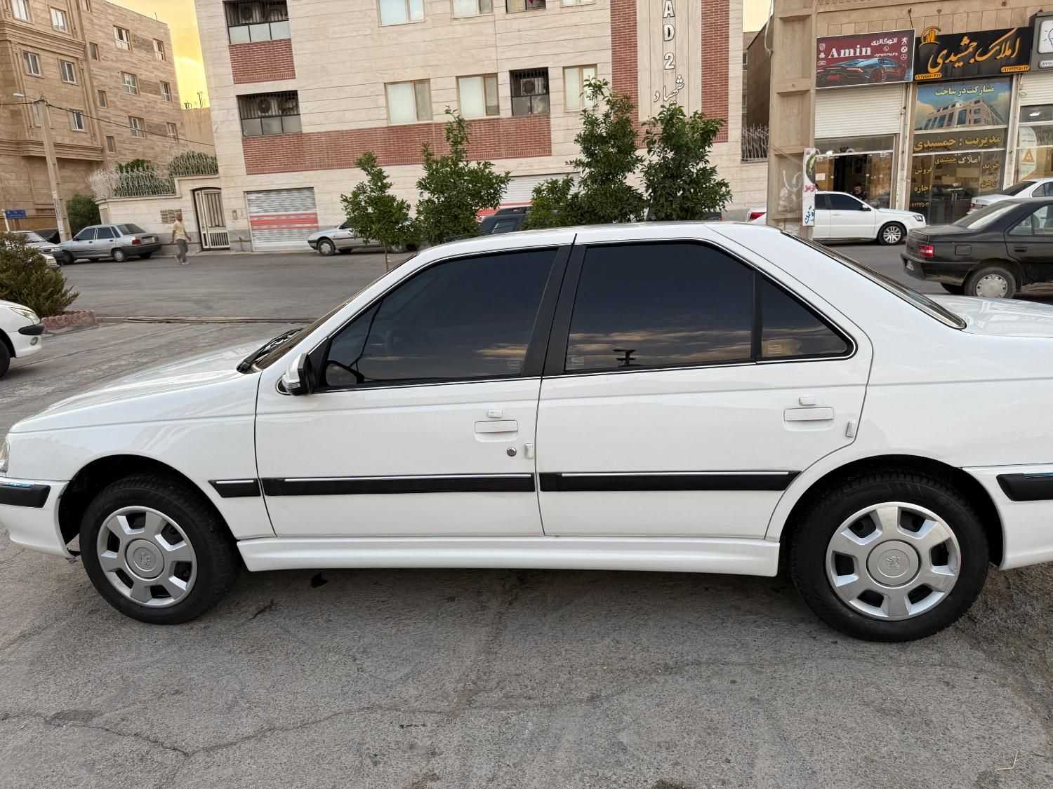 پژو پارس ELX-XU7P سفارشی - 1402