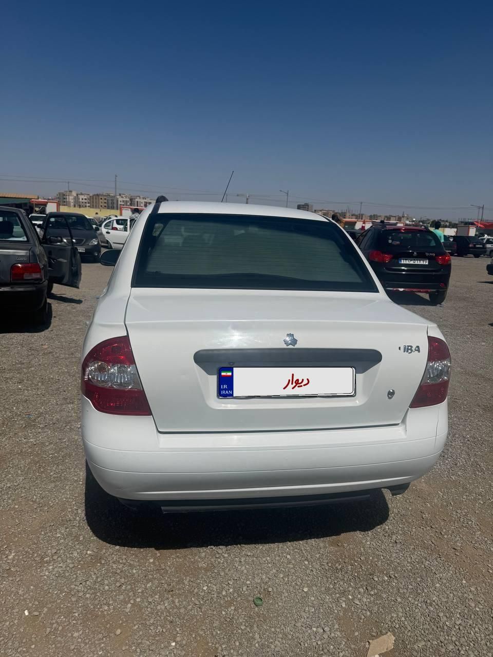تیبا صندوق دار SX - 1400