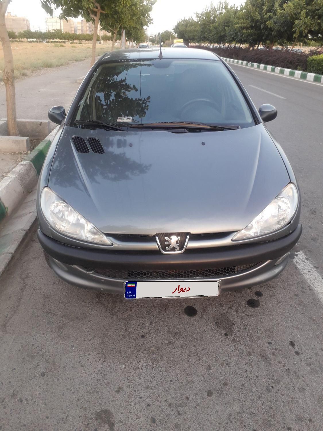 پژو ۲۰۶ صندوق دار v8 - 1389