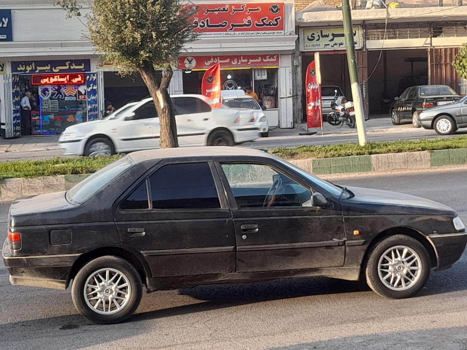 پژو 405 GLX - 1383