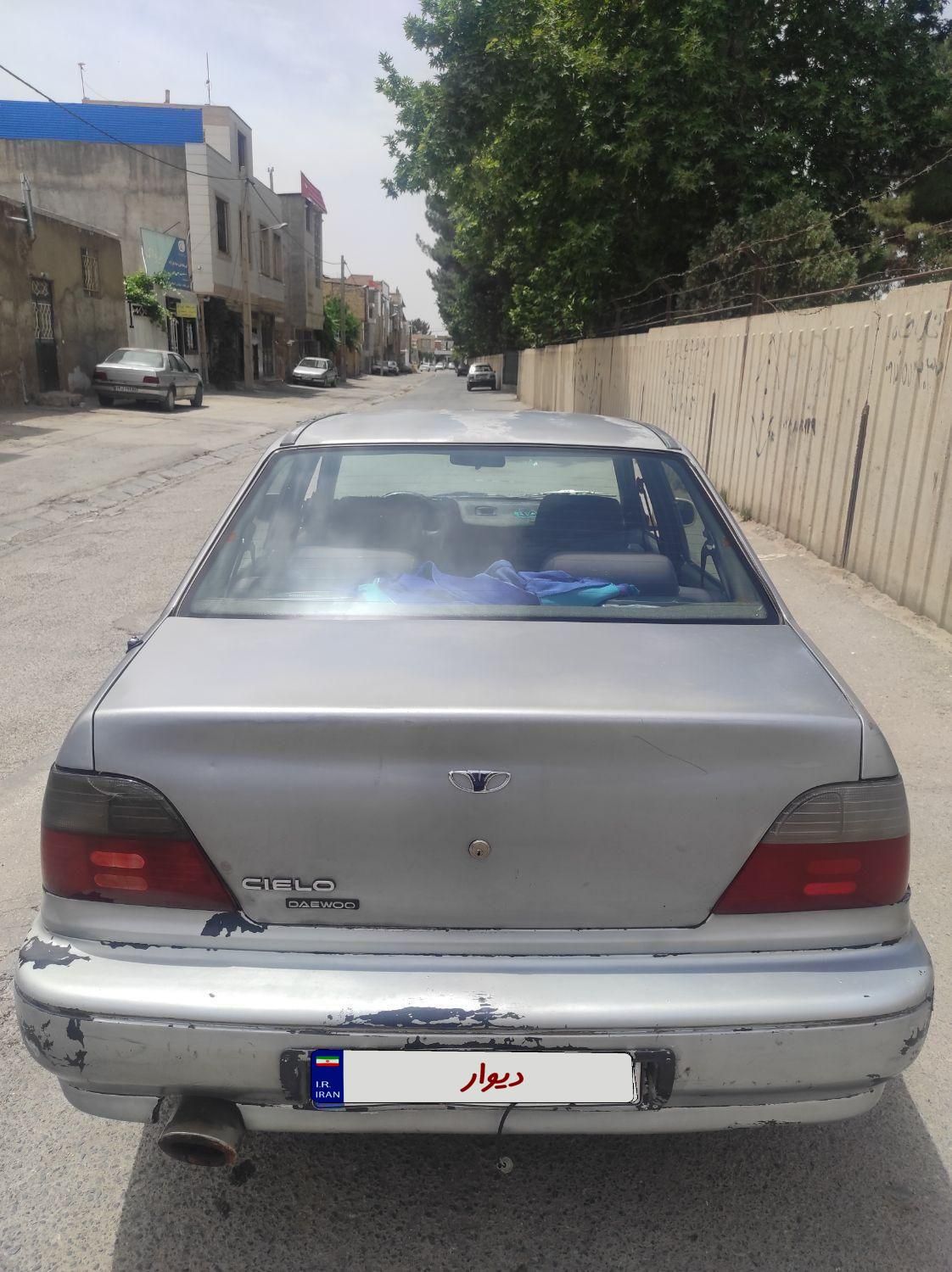 دوو سیلو سدان - 1376