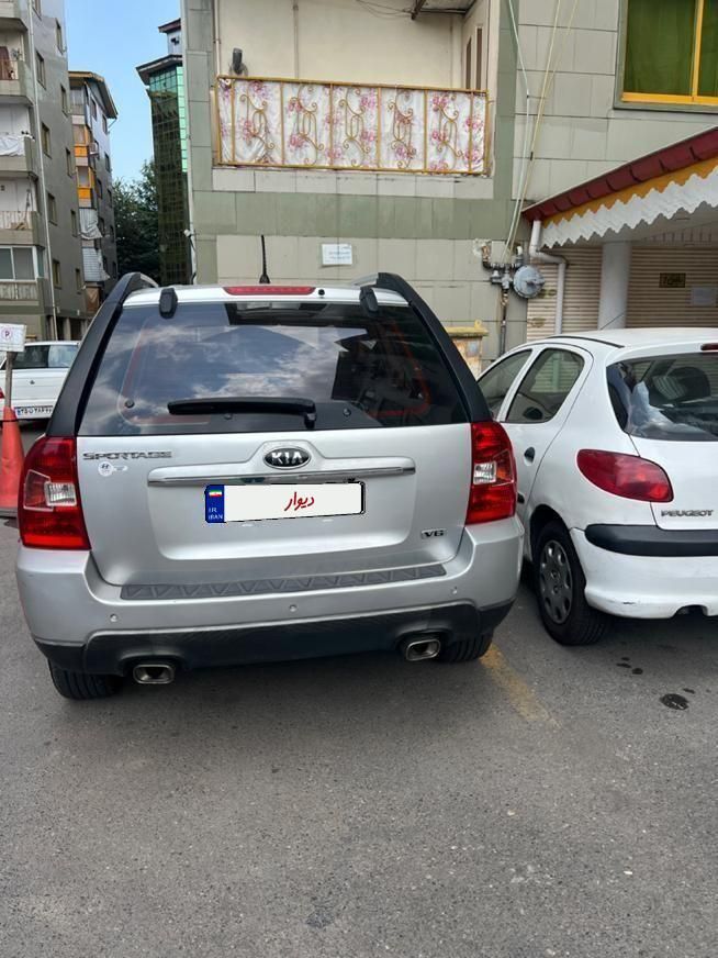 کیا اسپورتیج 6 سیلندر 2700cc - 2010
