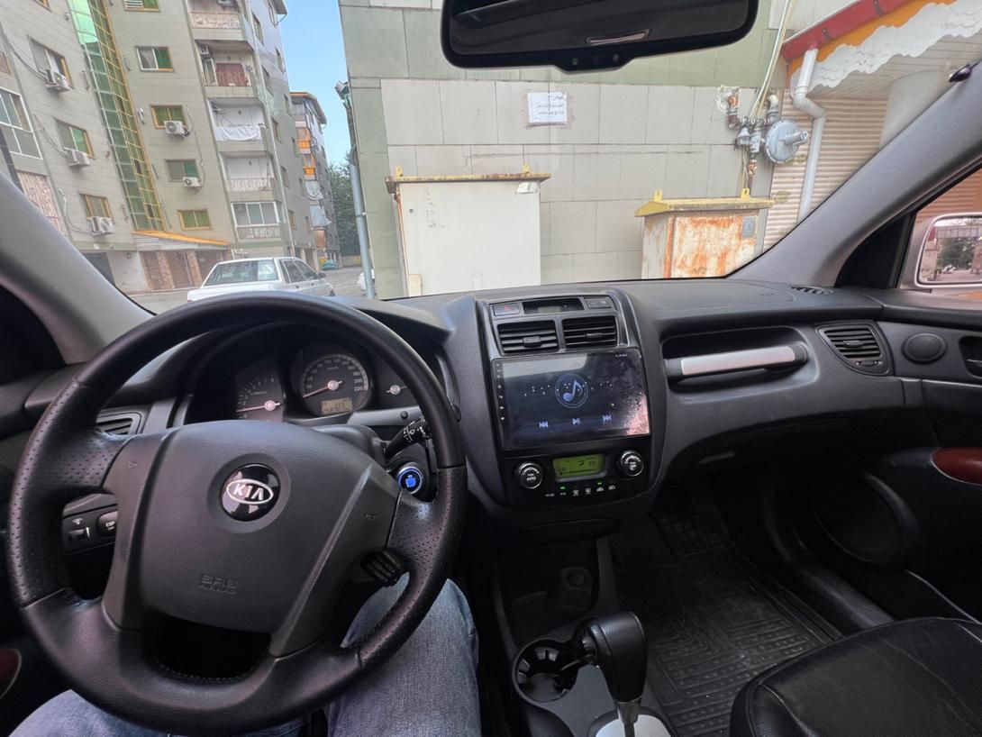 کیا اسپورتیج 6 سیلندر 2700cc - 2010