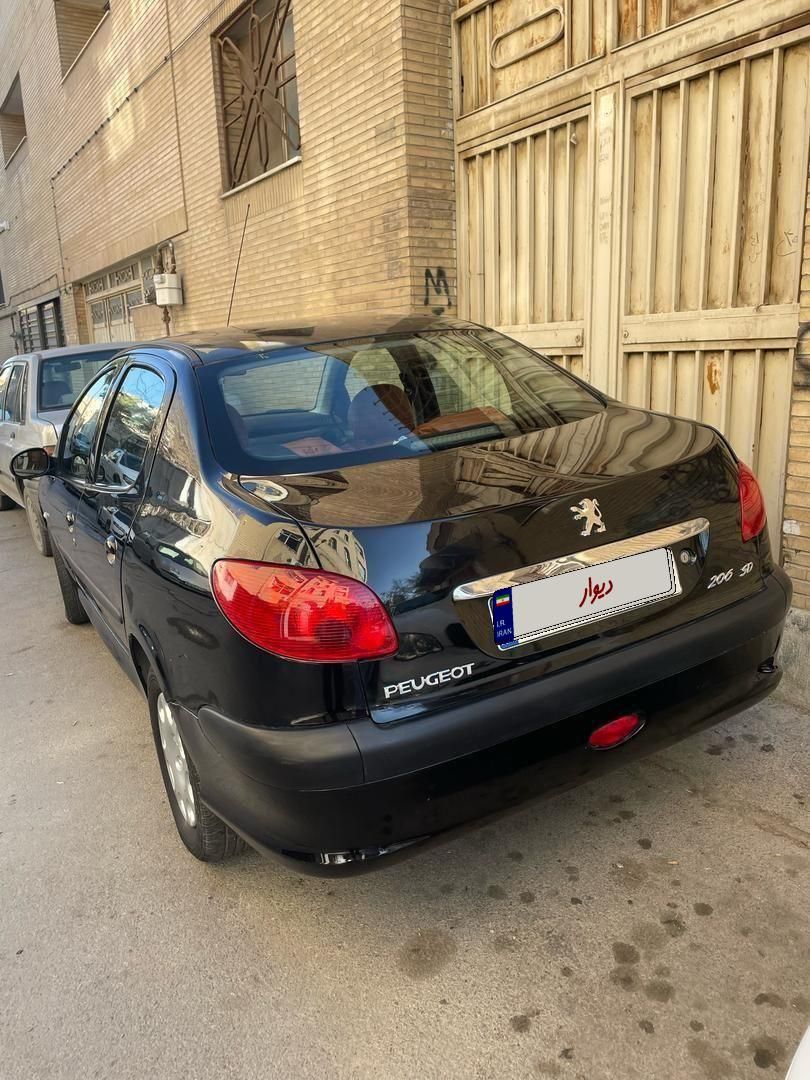 پژو ۲۰۶ صندوق دار v8 - 1388