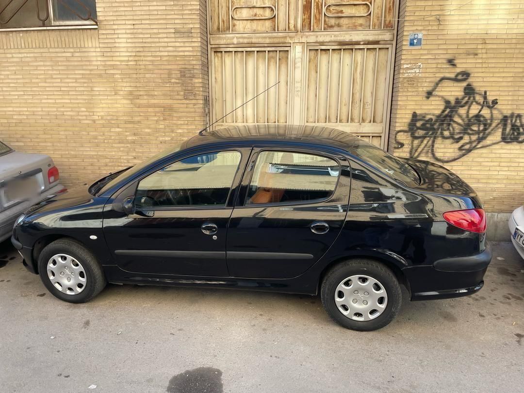 پژو ۲۰۶ صندوق دار v8 - 1388