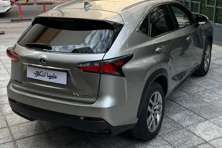 لکسوس NX هیبرید 300H - 2017