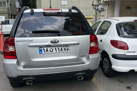 کیا اسپورتیج 6 سیلندر 2700cc - 2010