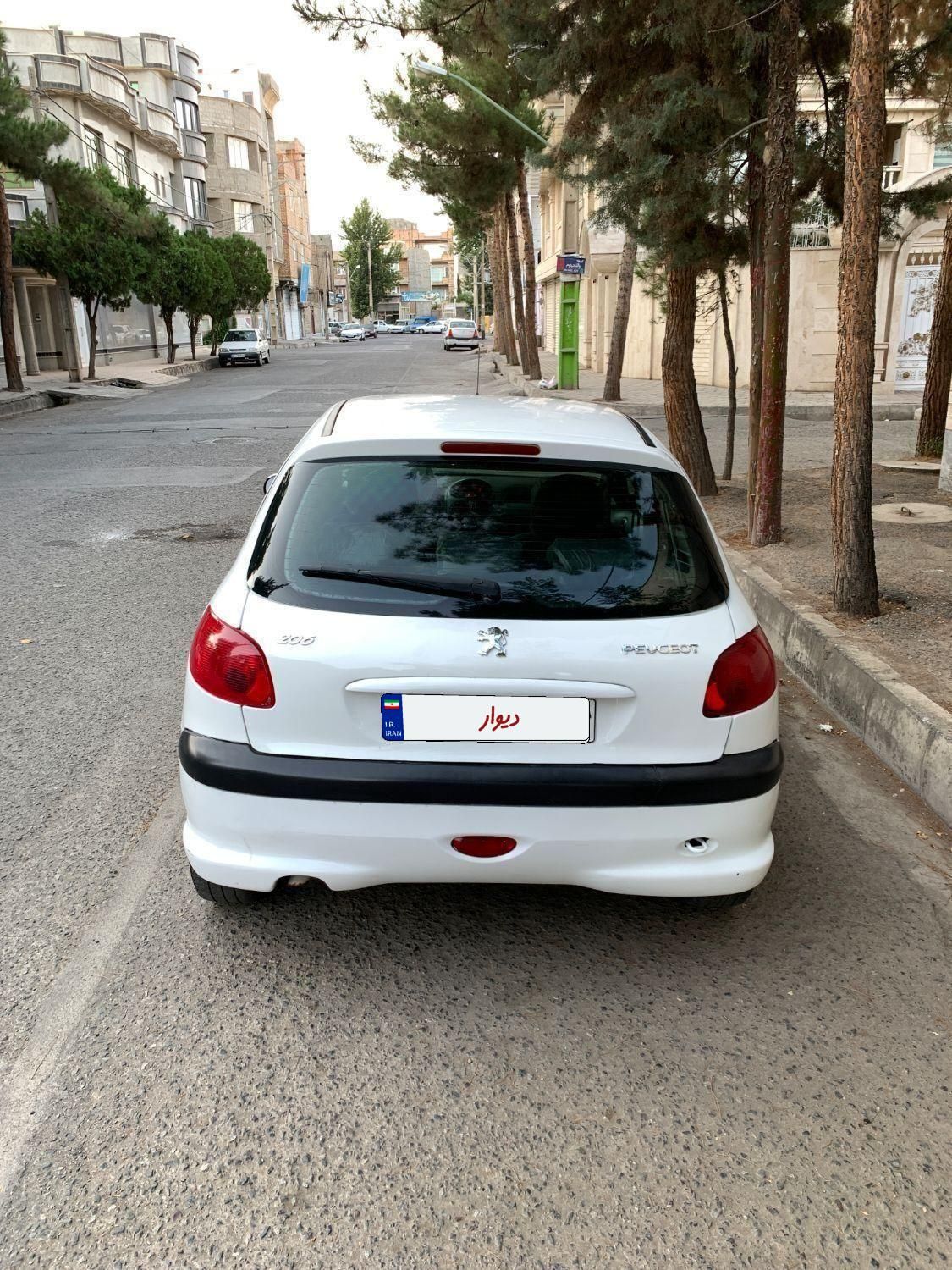 پژو 206 تیپ 2 - 1395