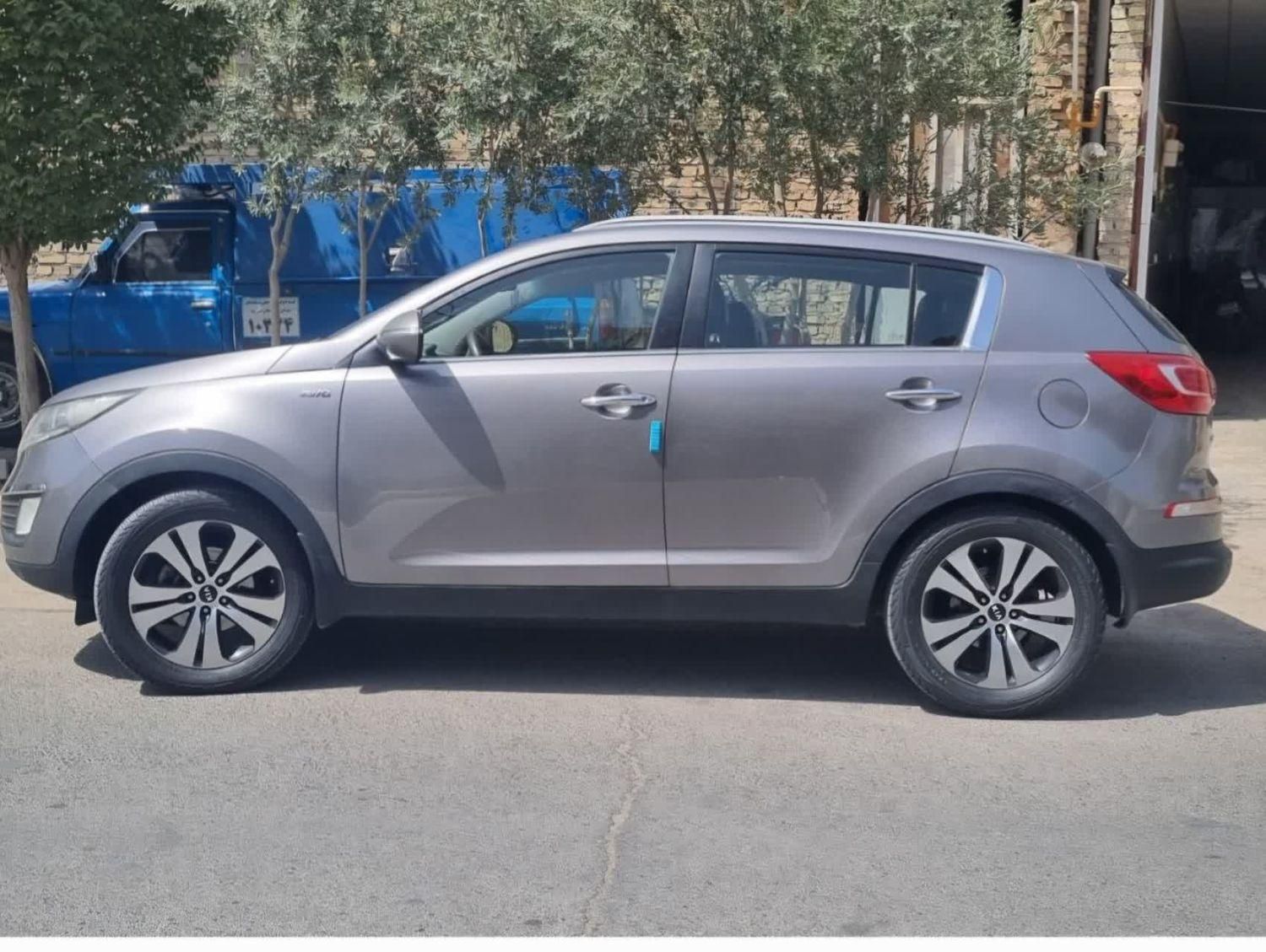 کیا اسپورتیج 4 سیلندر فول 2400cc - 2012