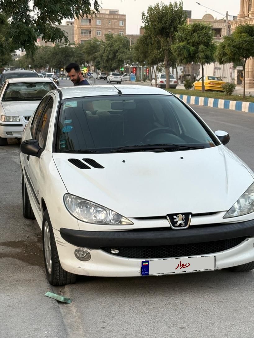 پژو ۲۰۶ صندوق دار v20 - 1388
