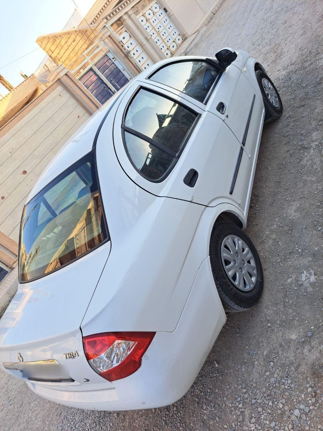 تیبا صندوق دار SX - 1400