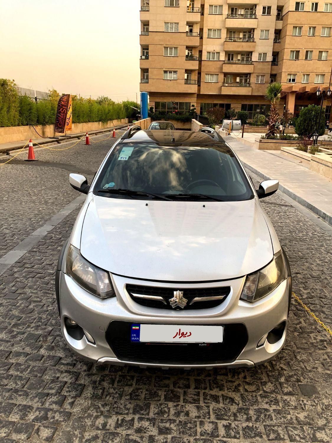 خودرو کوییک، R آگهی ann_19436032