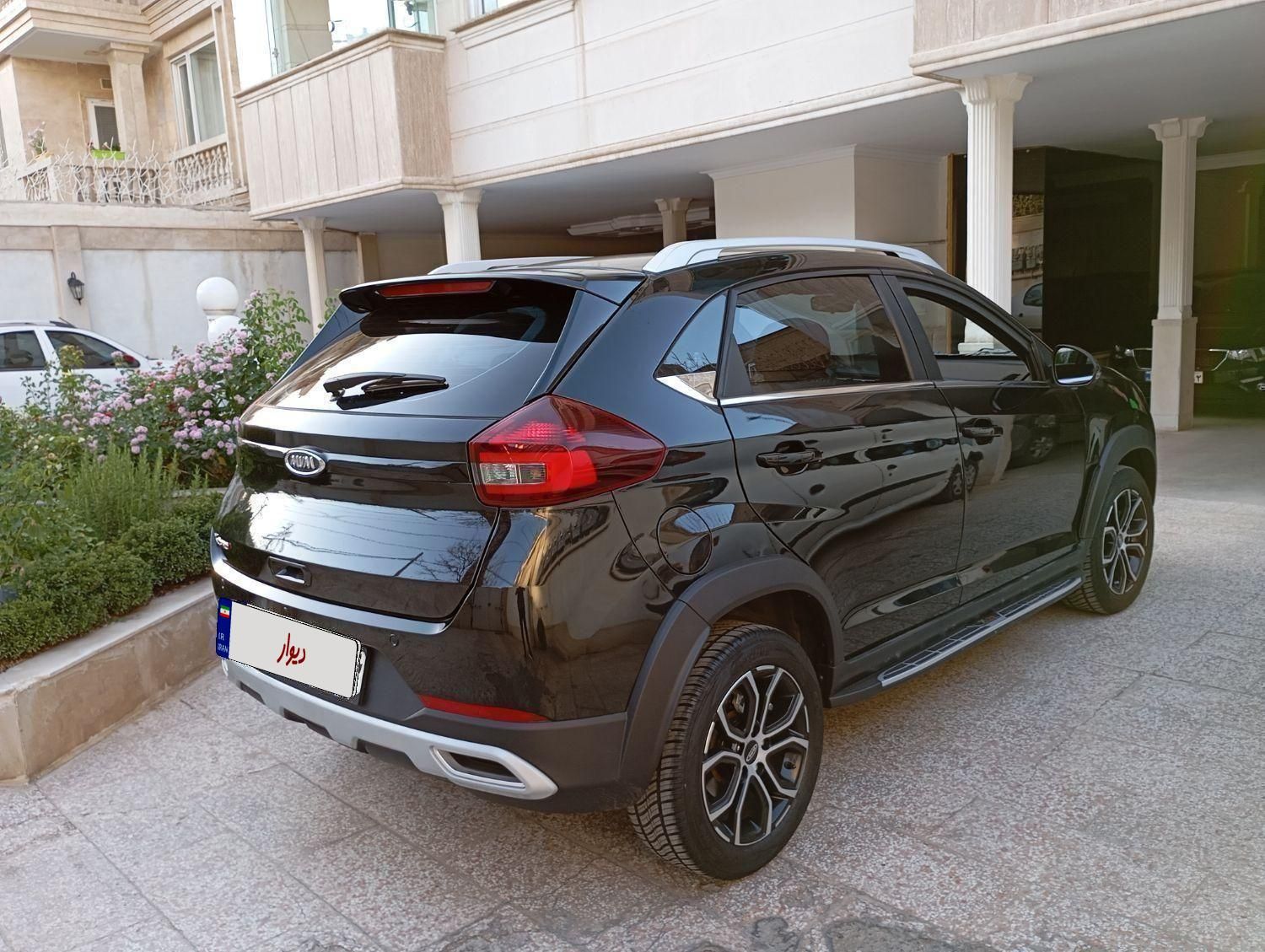 ام وی ام X22 پرو اتوماتیک IE - 1401