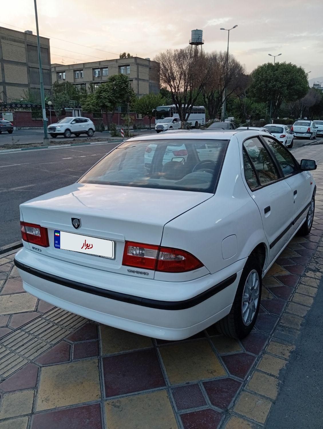 سمند LX XU7 - 1390