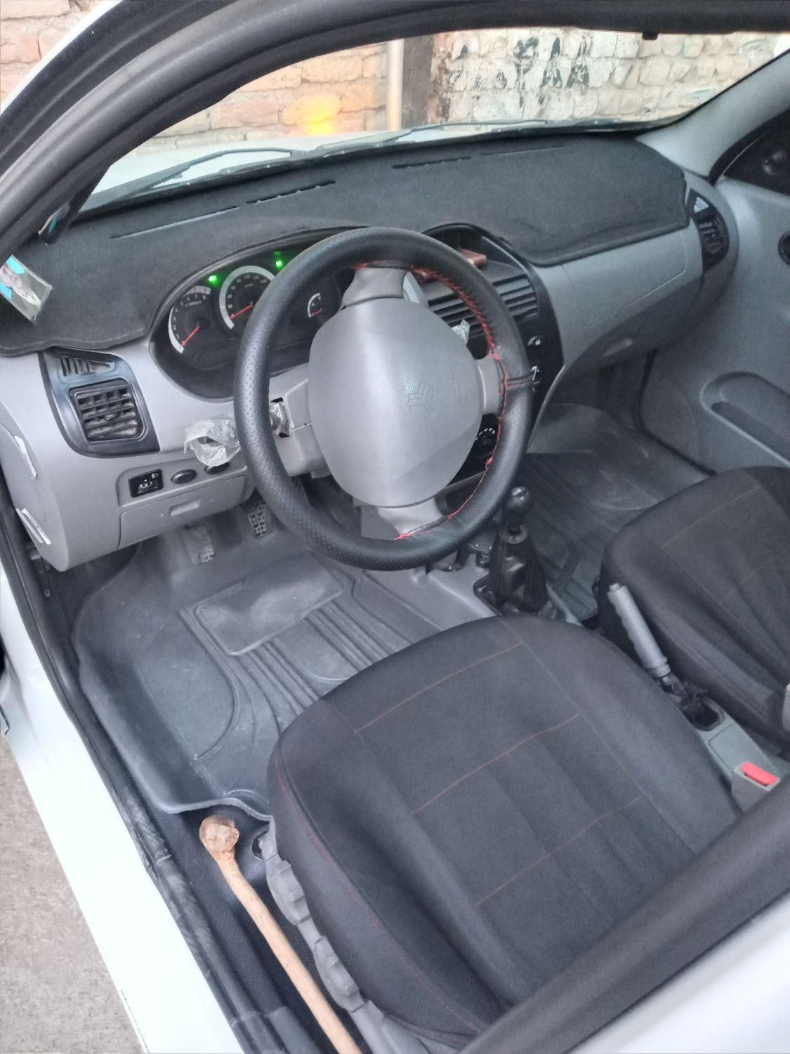 تیبا صندوق دار EX - 1395