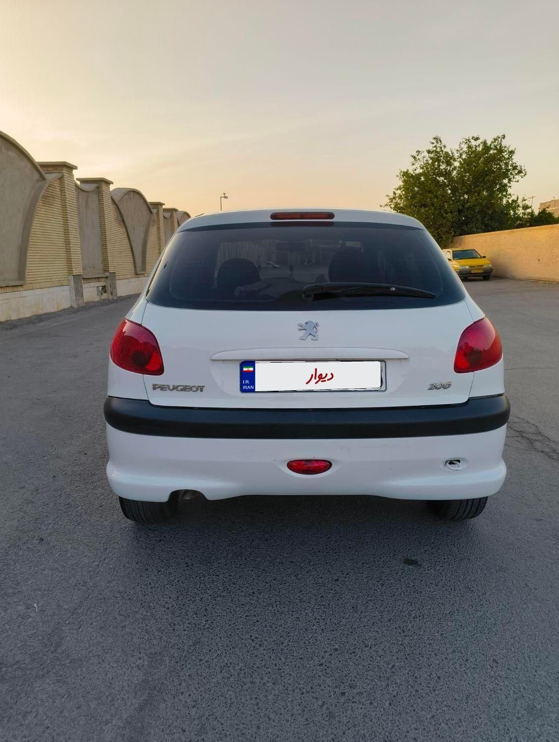 پژو 206 تیپ 2 - 1400