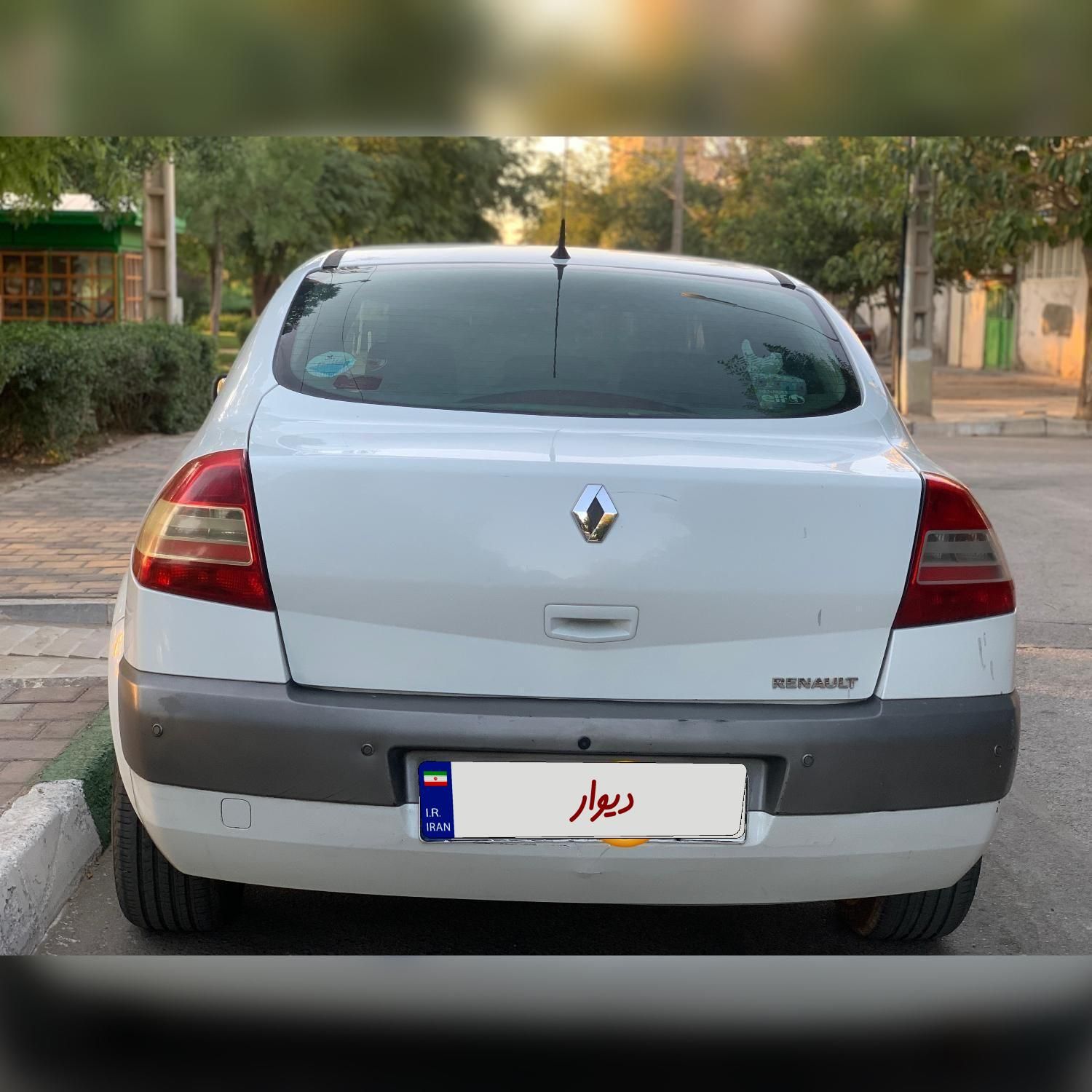 رنو مگان پارس خودرو 2000 - 1392