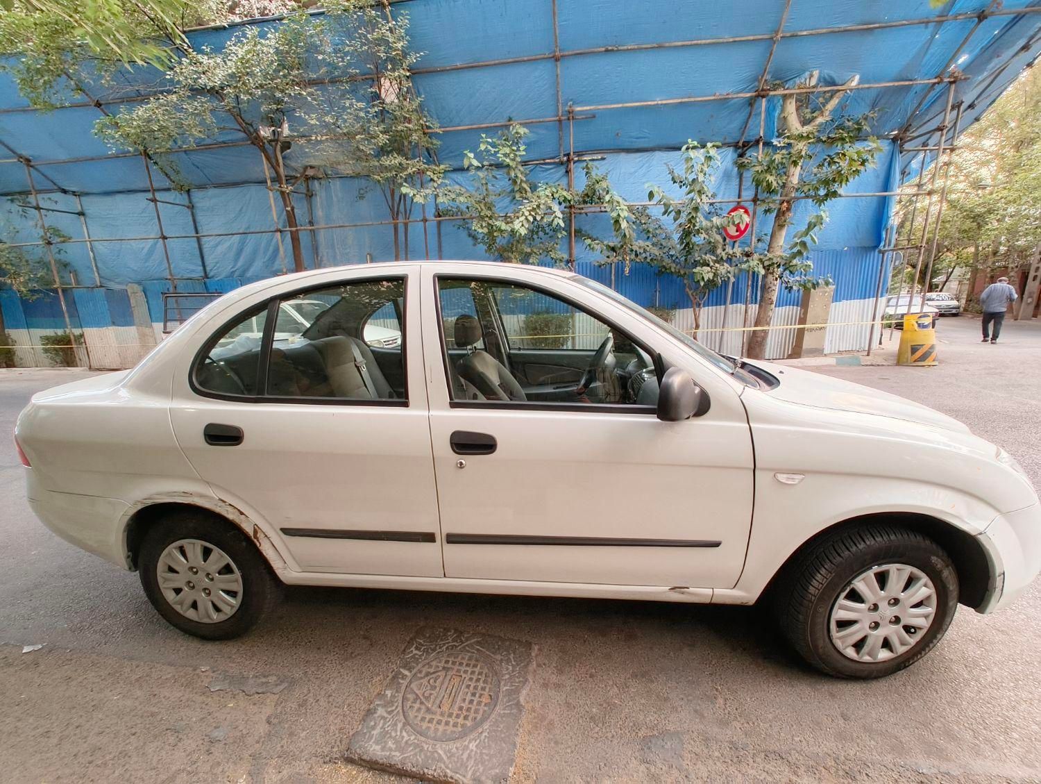 تیبا صندوق دار SX - 1398