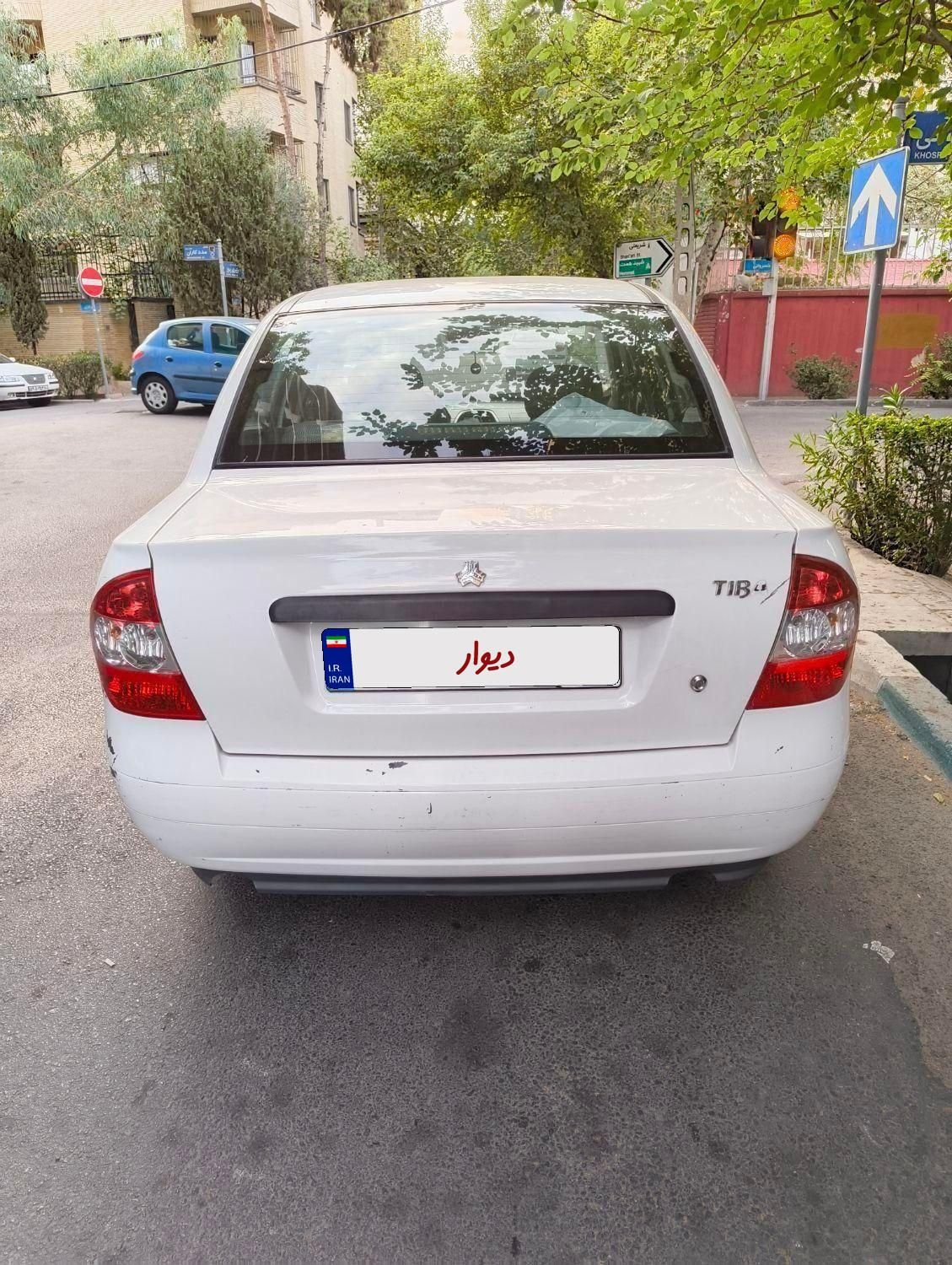 تیبا صندوق دار SX - 1398
