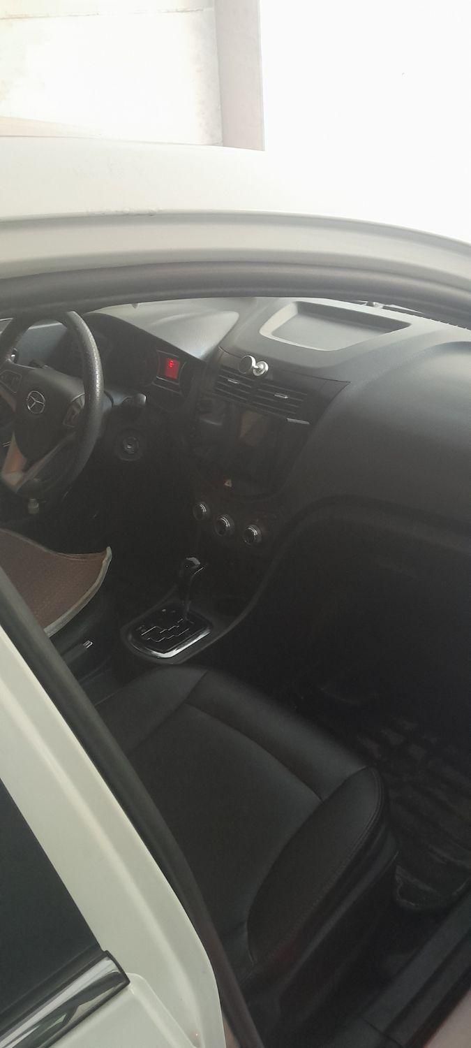 جک J4 اتوماتیک ساده - 1399