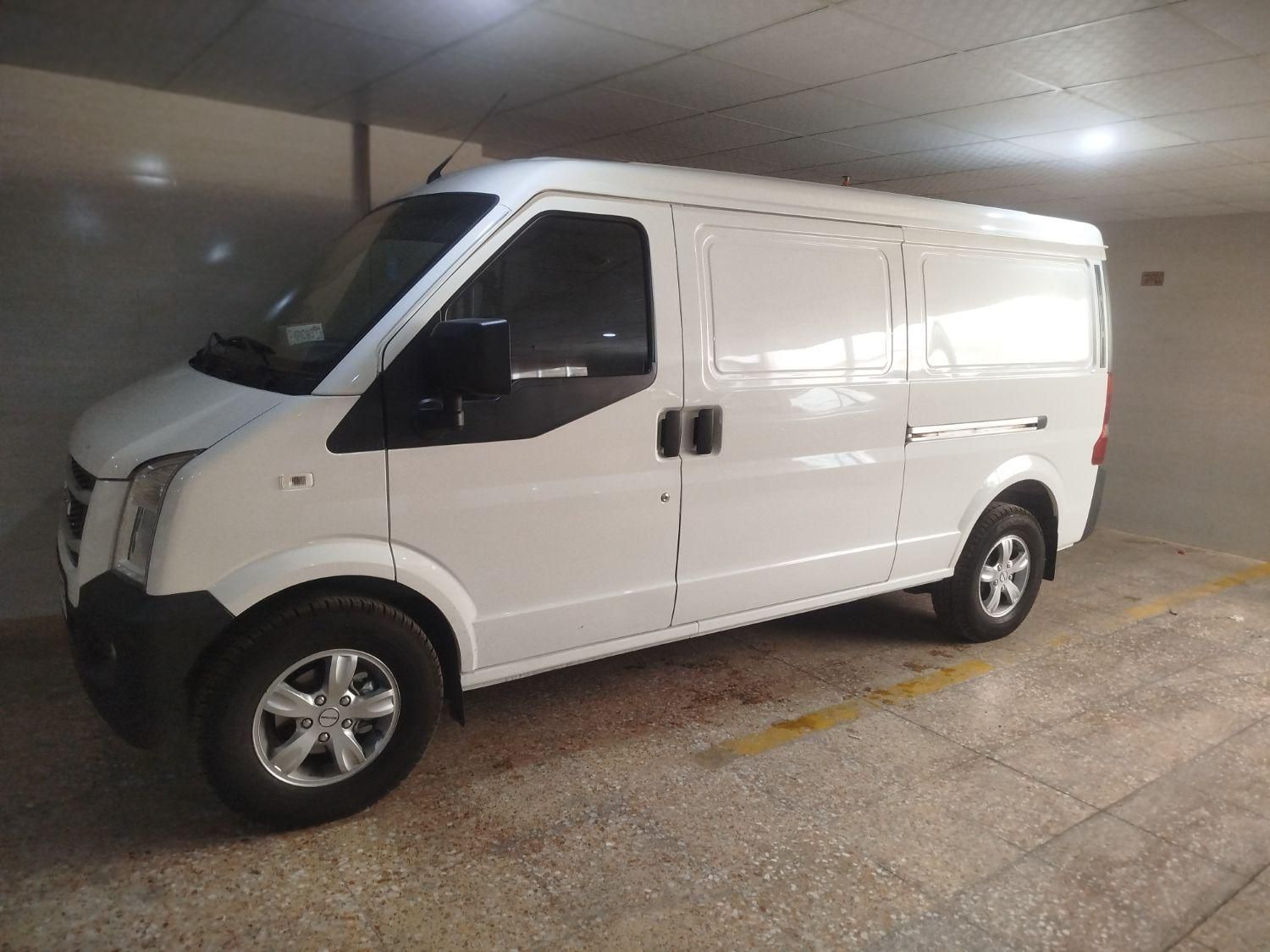 خودرو اینرودز، C35 آگهی ann_19436990