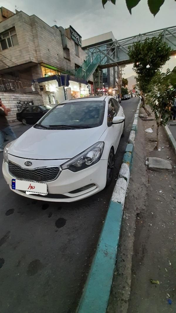 کیا سراتو 2.0 لیتر اتوماتیک GT لاین - 2014