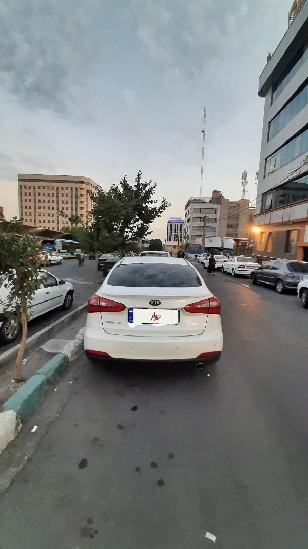 کیا سراتو 2.0 لیتر اتوماتیک GT لاین - 2014