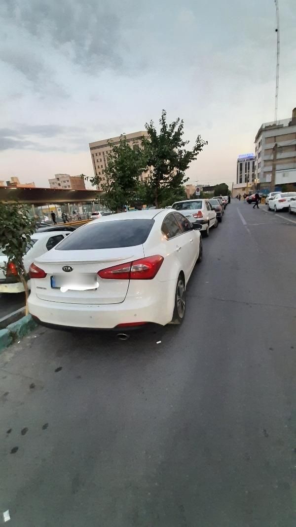 کیا سراتو 2.0 لیتر اتوماتیک GT لاین - 2014