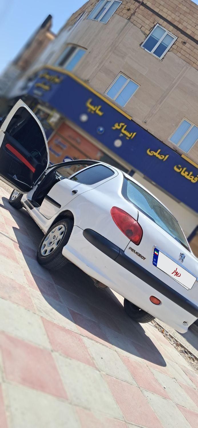پژو ۲۰۶ صندوق دار v1 - 1390