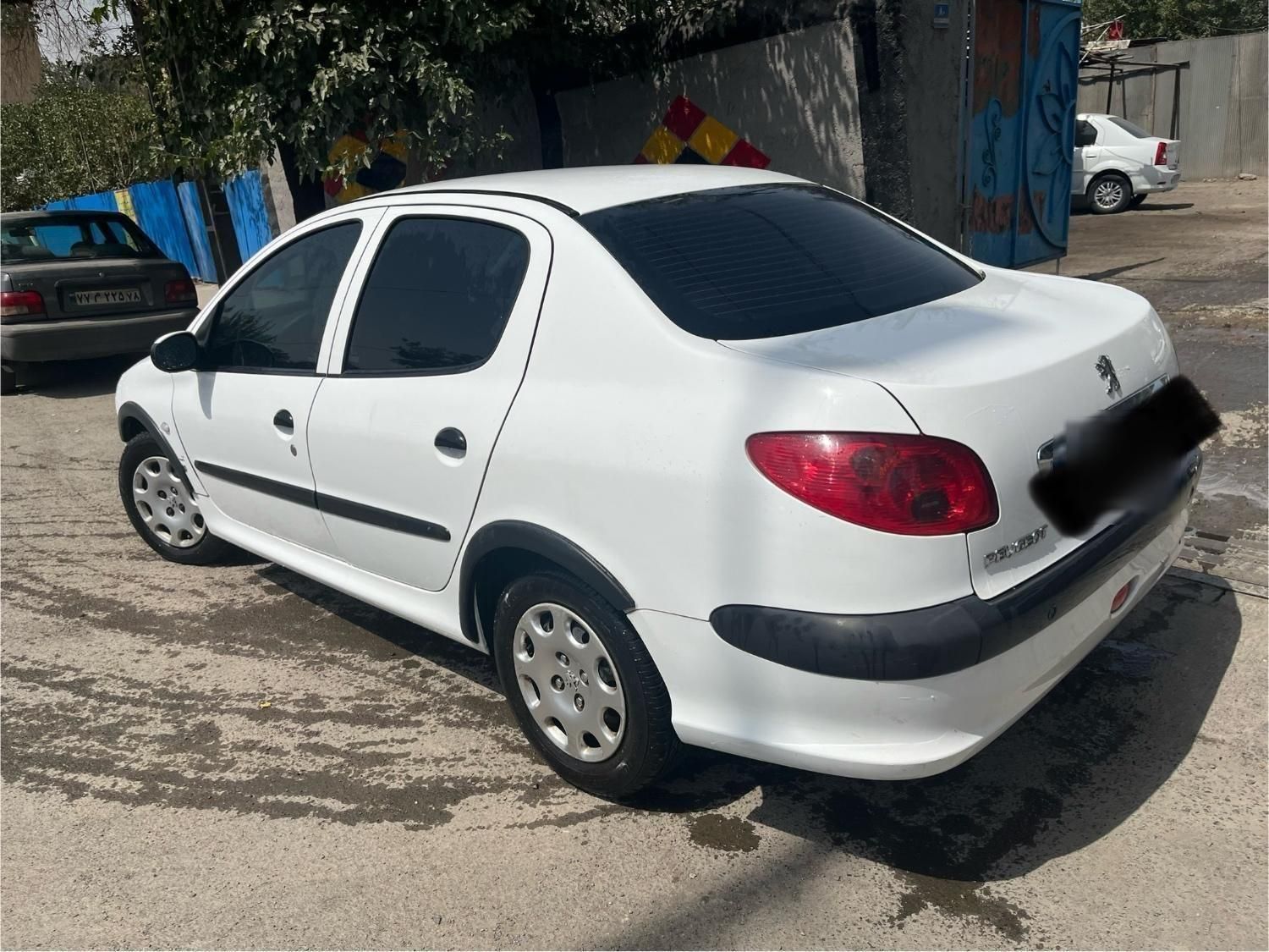پژو ۲۰۶ صندوق دار v8 - 1396