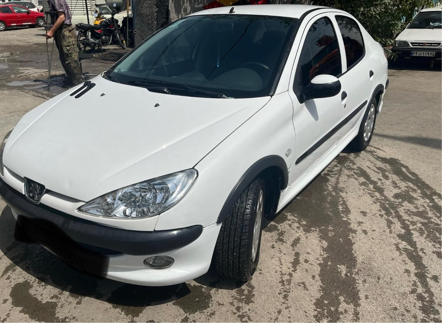 پژو ۲۰۶ صندوق دار v8 - 1396