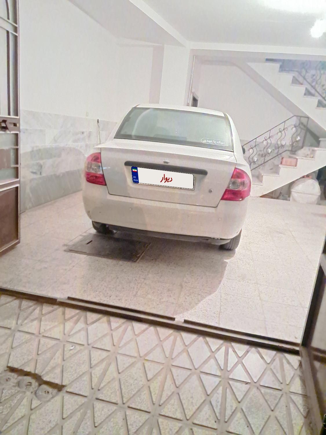 تیبا صندوق دار SX - 1393
