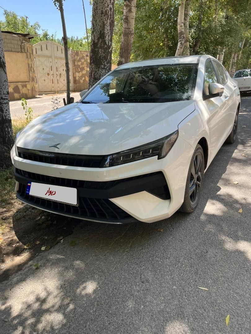 خودرو کی ام سی، J7 آگهی ann_19437129