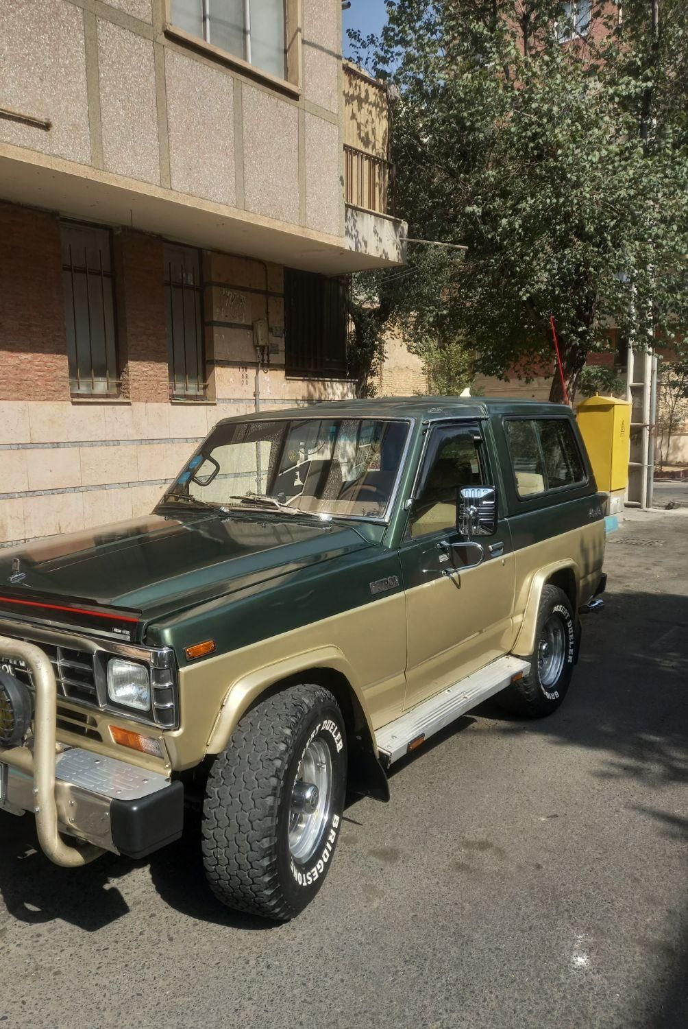 نیسان پاترول دو درب دنده‌ای - 2001