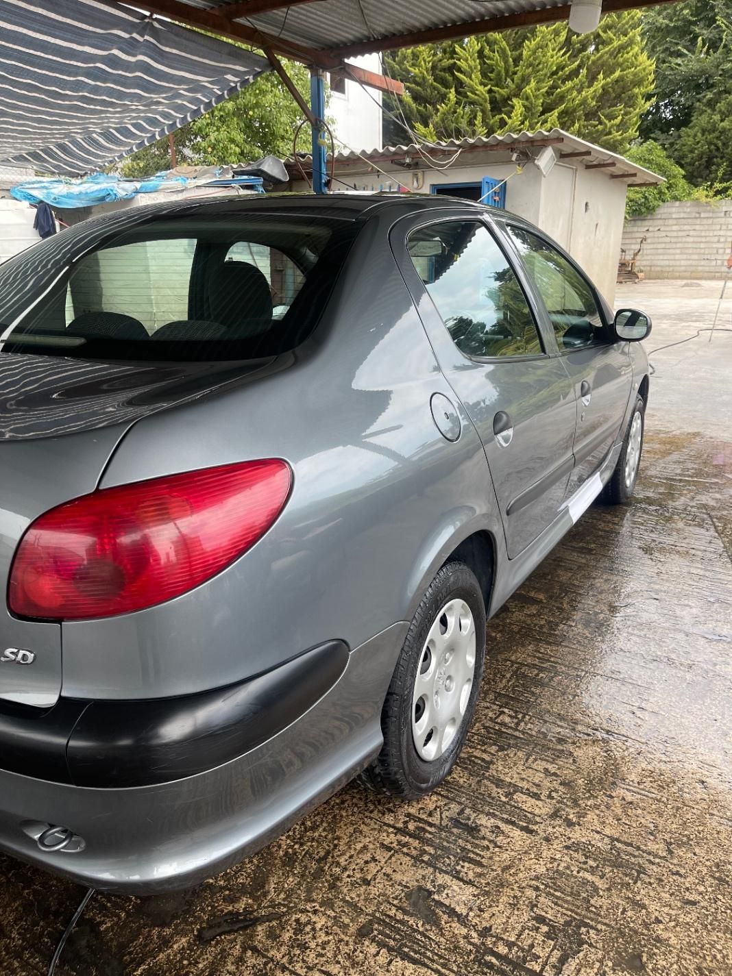 پژو ۲۰۶ صندوق دار v8 - 1397