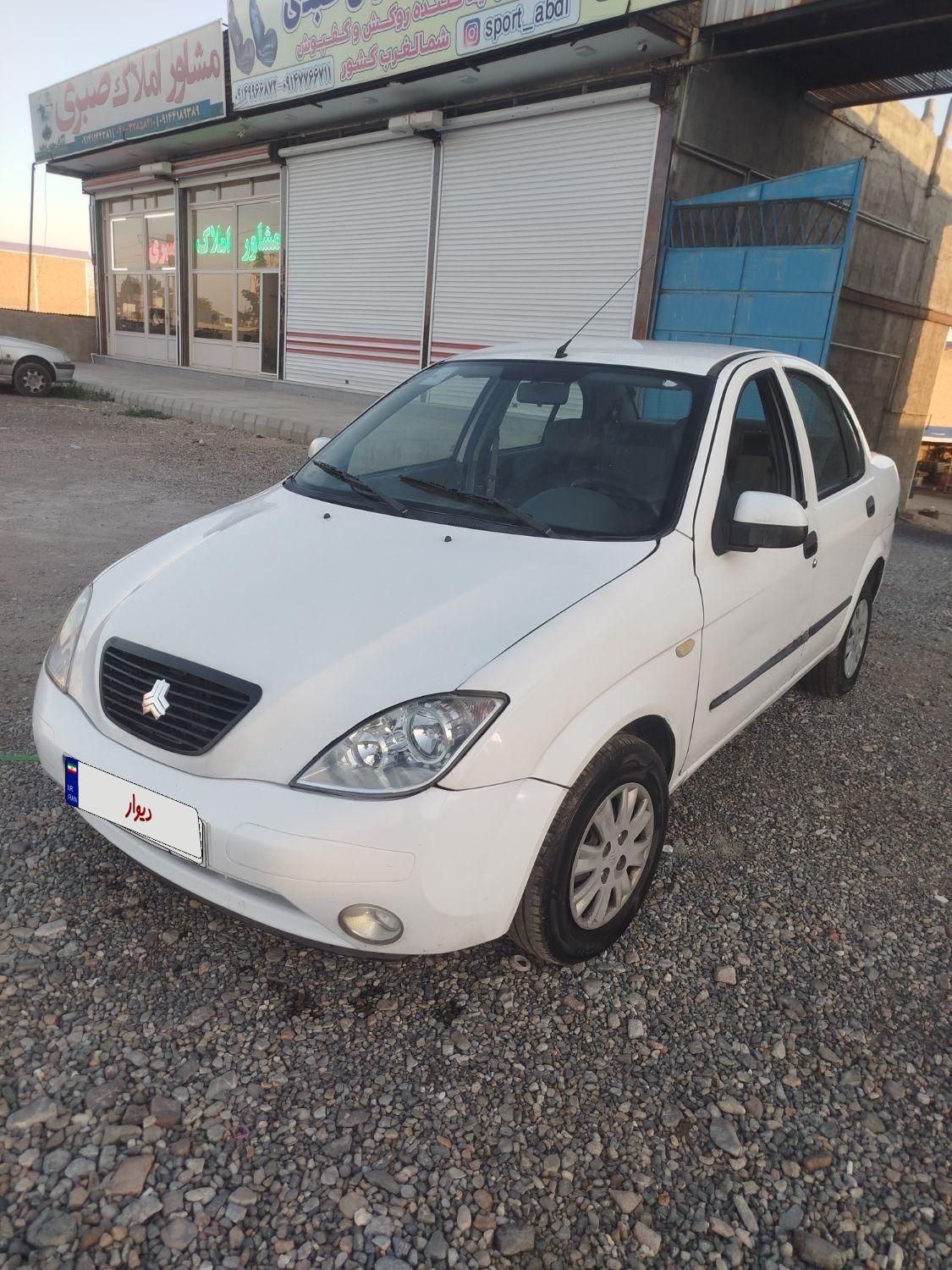 تیبا صندوق دار SX - 1395