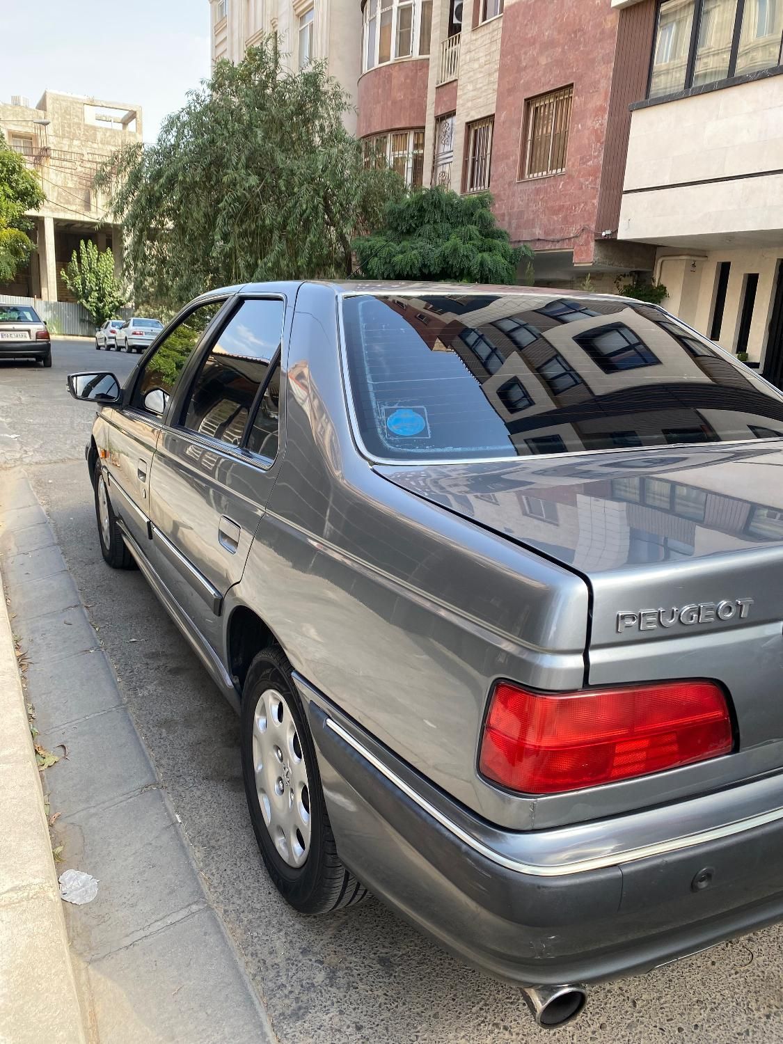 پژو پارس سال - 1392