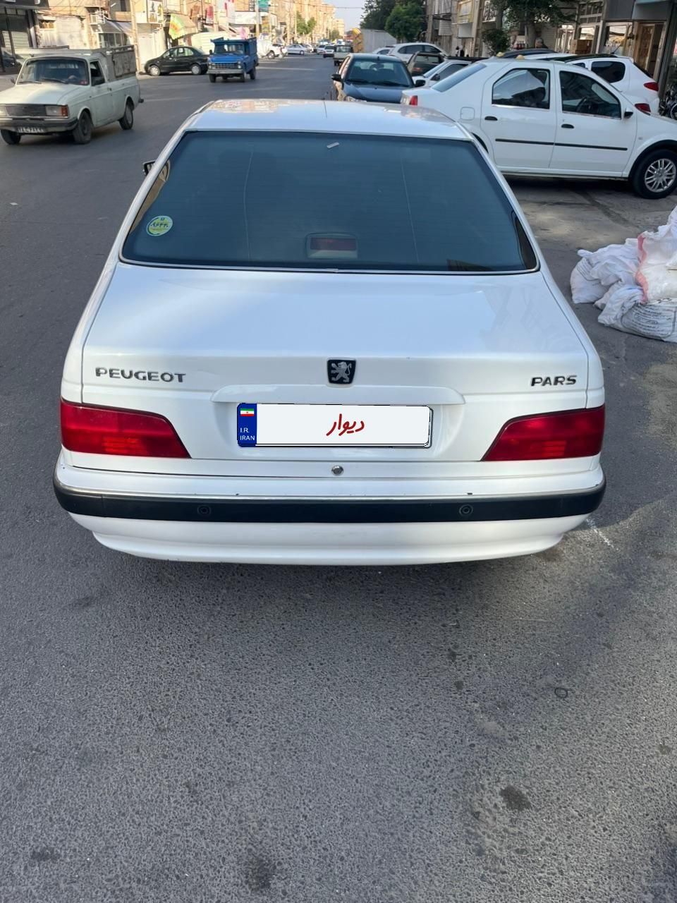 پژو پارس XU7P - 1401