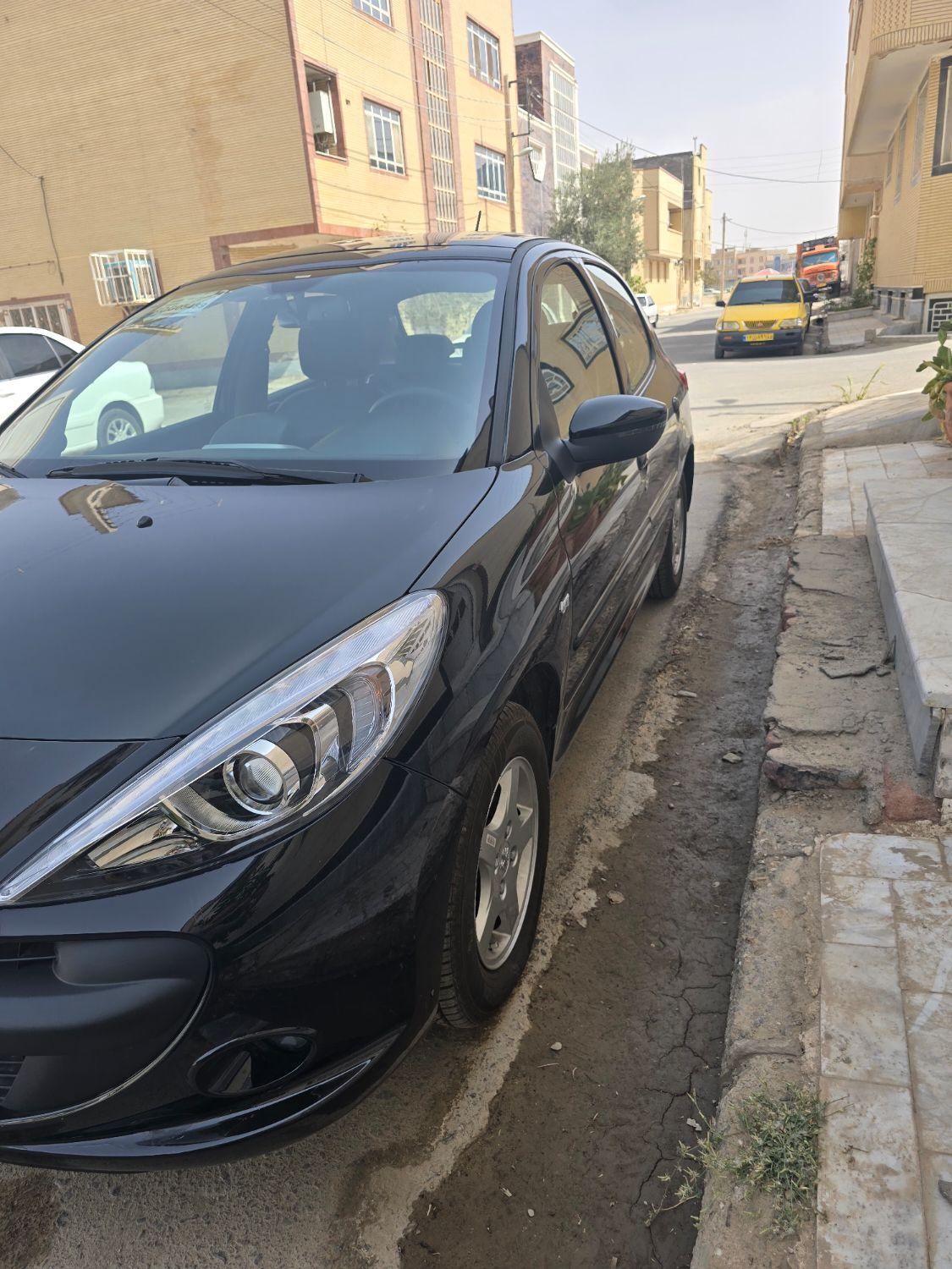پژو 207 اتوماتیک TU5P - 1403