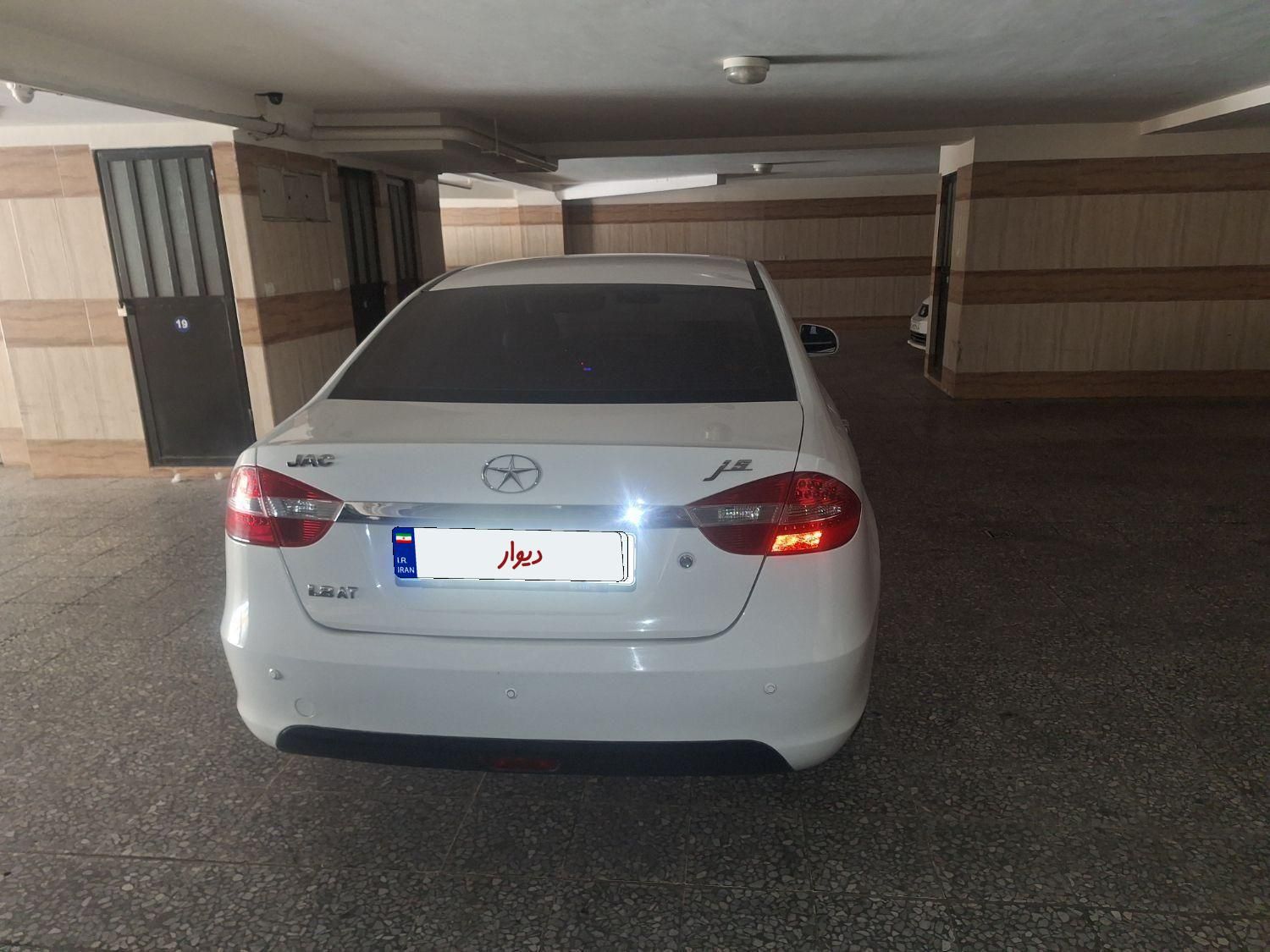 جک J5 اتوماتیک - 1393